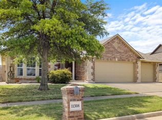 11308 NW 104th St, Yukon, OK 73099