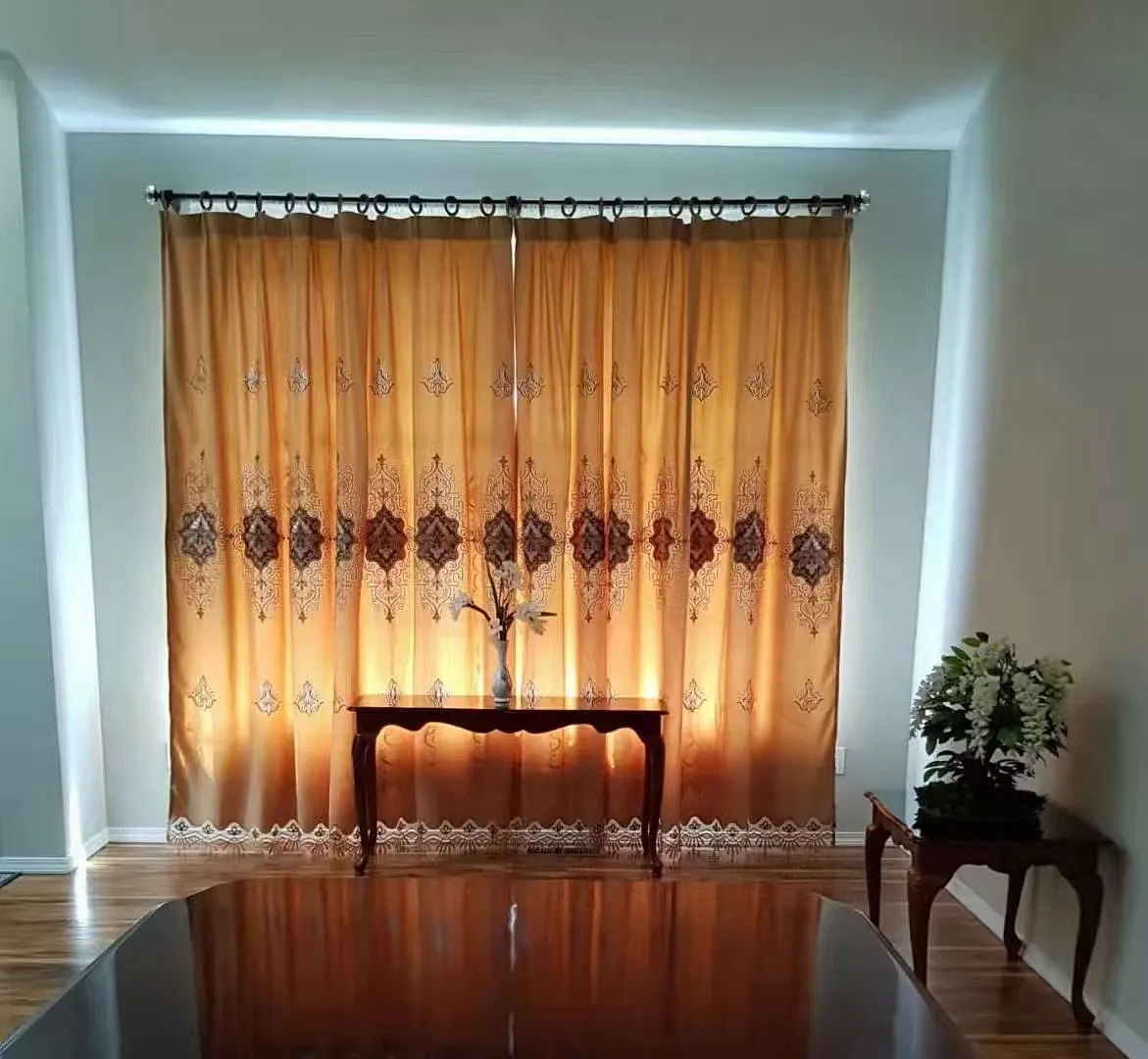 3 bed, 2.5 bath, 1794 sqft, $3,200 — Photo 3