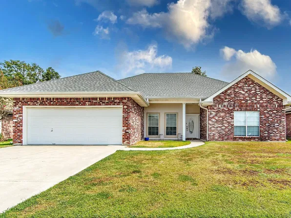 408 Lancaster Dr, Houma, LA 70360