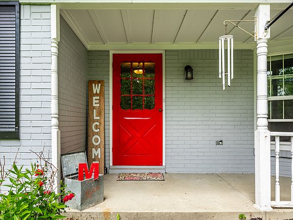 2nd image of 4742 Bluffwood Dr N