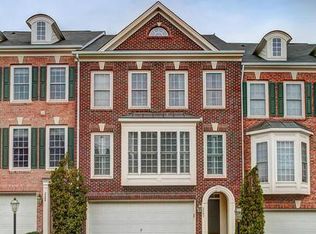 3342 Wilton Crest Ct, Alexandria, VA 22310