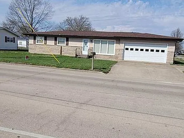 1601 S 4th St, Effingham, IL 62401