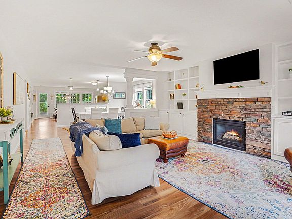 4th image of 656 Cliffwood Ave