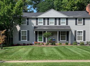 20863 Farnsleigh Rd, Shaker Heights, OH 44122