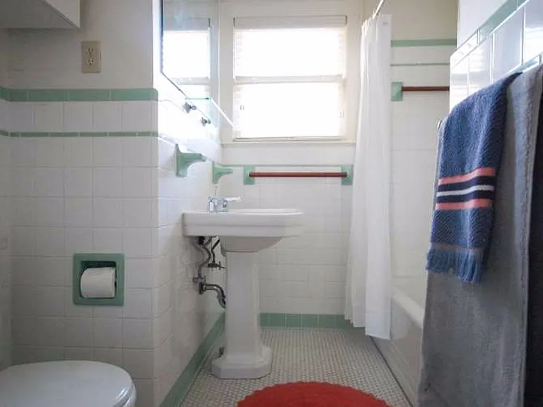 713 Carolyn Ave #A-B — Photo 16