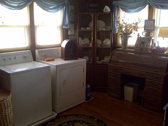 4th image of 10987 N Gladys Dr E