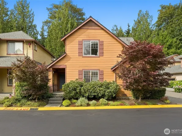 10765 221st Lane NE #17, Redmond, WA 98053