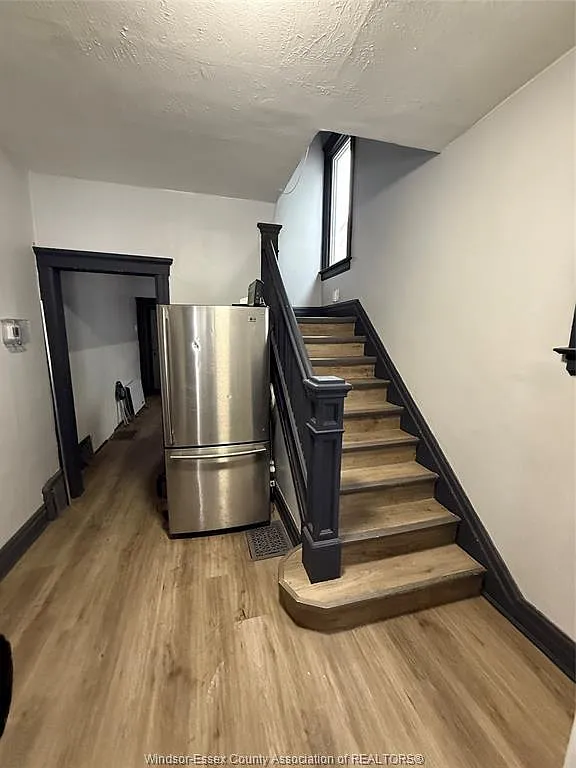 7 bed, $640 — Photo 3