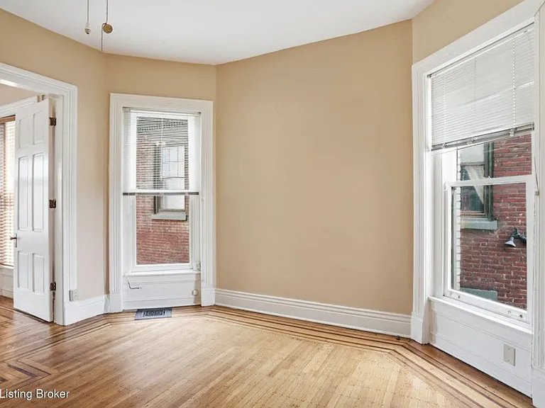 1456 Saint James Ct #3 — Photo 9