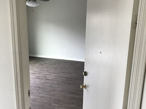 4th image of 1219 N Storer Ave APT 57
