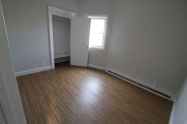 Rented by Bruma Realty LLC | media 18