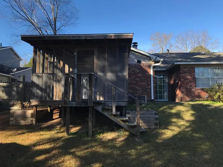 118 Glen Hollow Dr — Photo 7