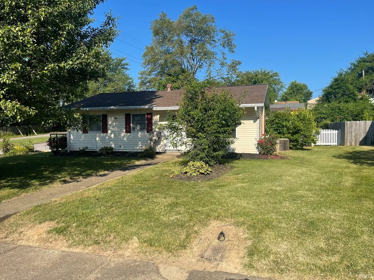 5100 Stratford Rd photo 1