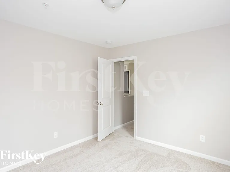 2397 Willow Pond Ln SE — Photo 11