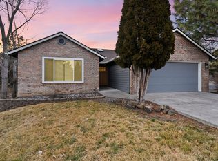 63673 Boyd Acres Rd, Bend, OR 97701