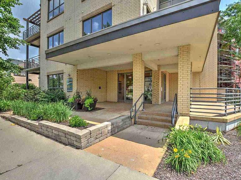 1835 Winnebago St Madison, WI, 53704 Apartments for Rent Zillow
