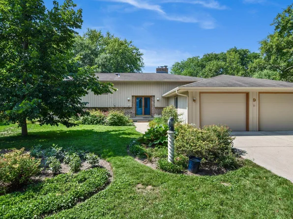 9 Burning Wood Ct, Madison, WI 53704