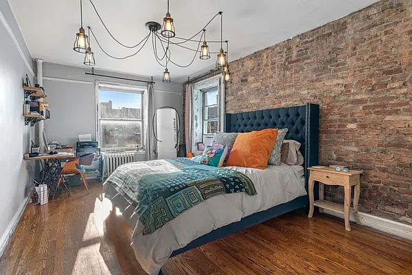 Sold by Douglas Elliman | media 3