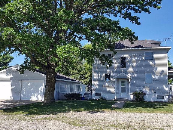 3rd image of 20637 400th St