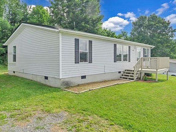 2nd image of 1631 Blue Spruce Dr