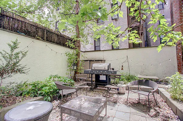 Rented by Corcoran | media 1