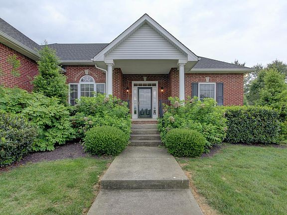 2nd image of 3174 Glenbrooke Dr