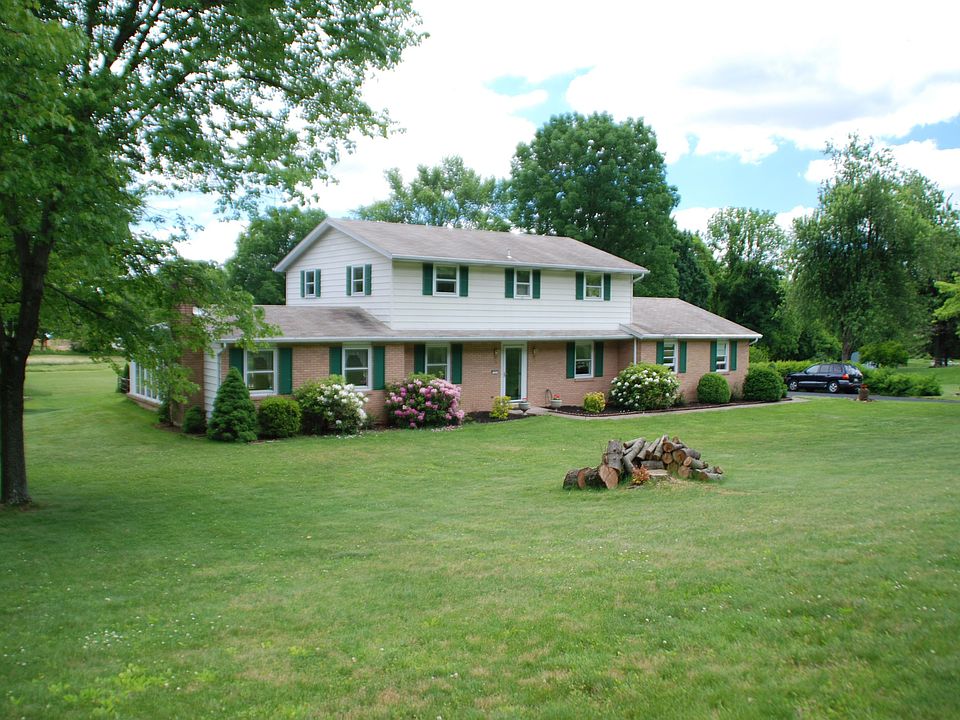4576 Vera Cruz Rd, Center Valley, PA 18034 Zillow