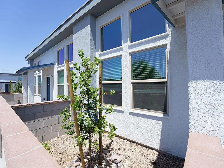 517 E Calle Arizona — Photo 29