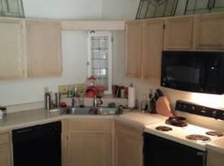 140 W Rainbow Ridge Dr APT 1116, Oak Creek, WI 53154