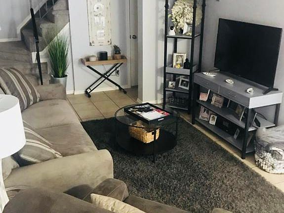 3rd image of 528 Lisk Ave