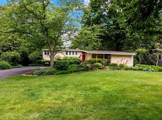 8710 Camden St, Alexandria, VA 22308