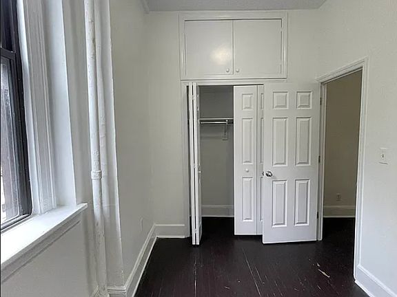 4th image of 108 W Houston St APT 1
