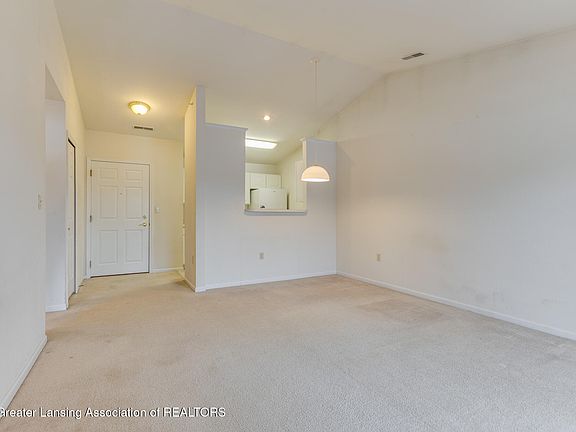 3rd image of 338 W Saginaw St Unit 46