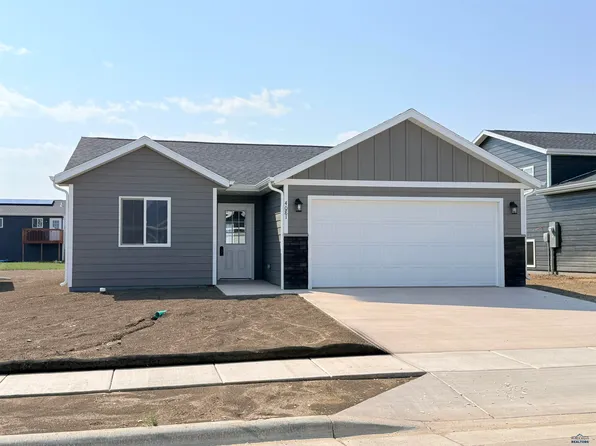 4081 McIntosh Ln, Rapid City, SD 57703