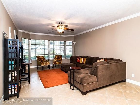 2nd image of 2270 NE 68th St APT 1903