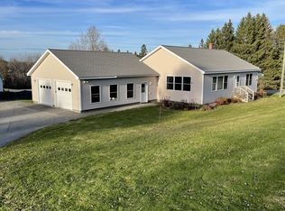 41 University St, Presque Isle, ME 04769