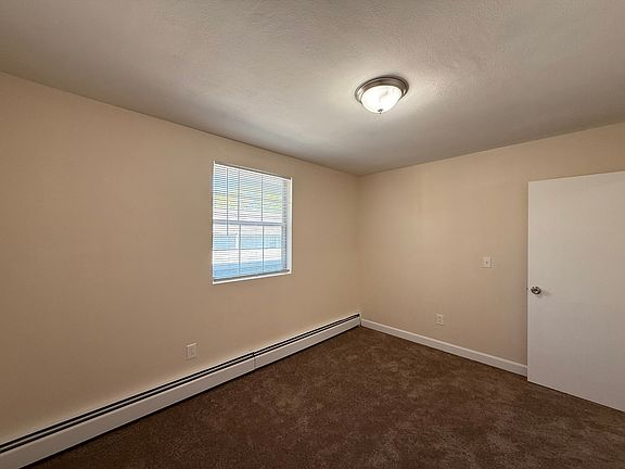 4th image of 7 Brook St APT 49