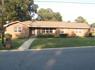 619 Todd Cir, Warner Robins, GA 31088