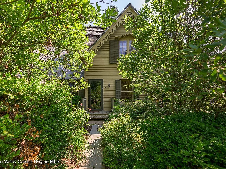 1st image of 39 Hudson Street