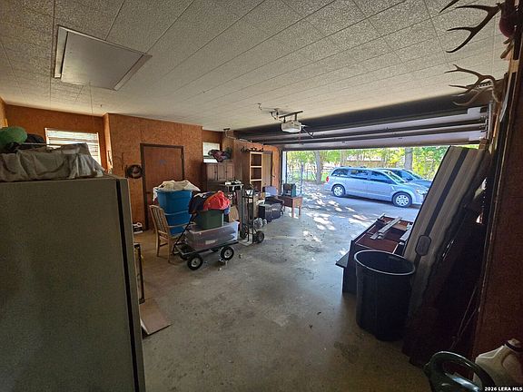 2nd image of 1101 MONROE DR