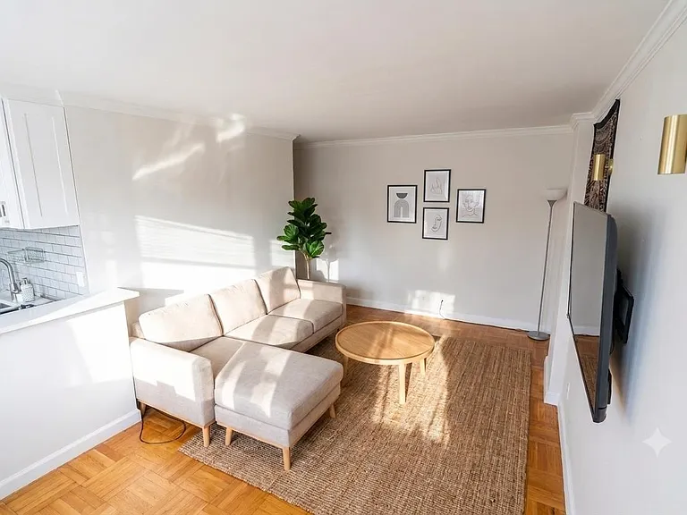 6515 Boulevard E #3H — Photo 2