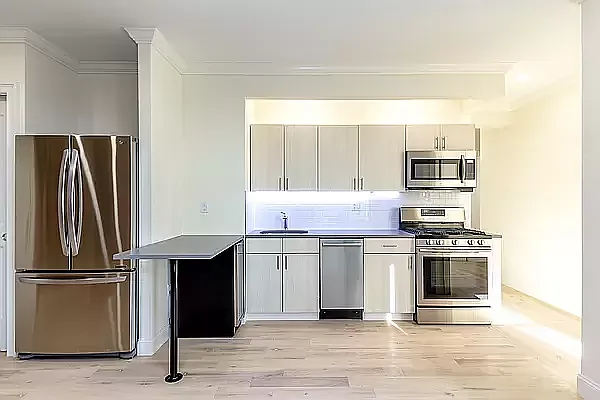 Rented by Dallien Realty Limited Liability Company | media 12