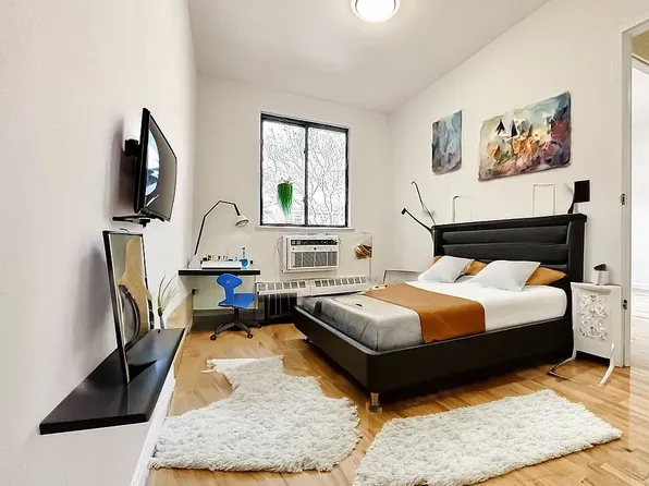 287 East Fourth Street image 3 of 6