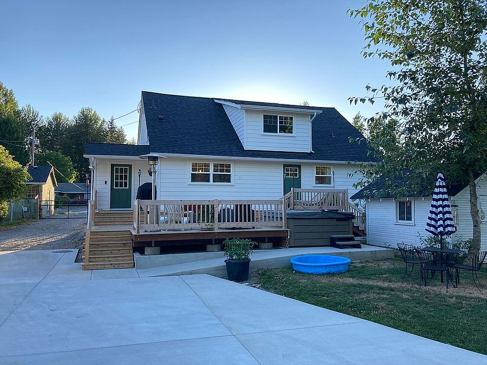 2nd image of 7707 Vickery Ave E