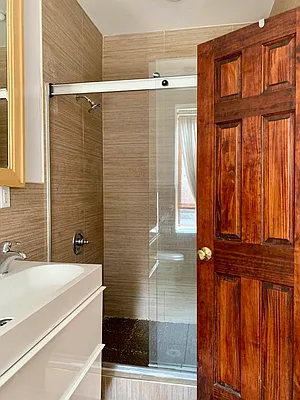 Rented by Voro New York | media 11