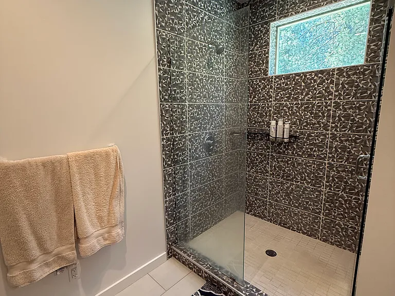 9560 Parker Ln — Photo 9