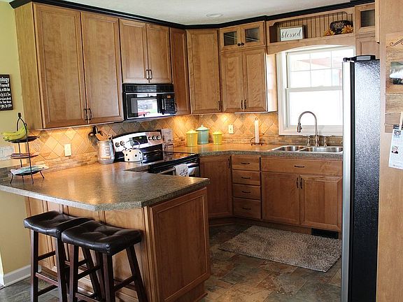 2nd image of 10764 White Birch Dr