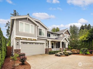 9515 117th Ave NE, Kirkland, WA 98033