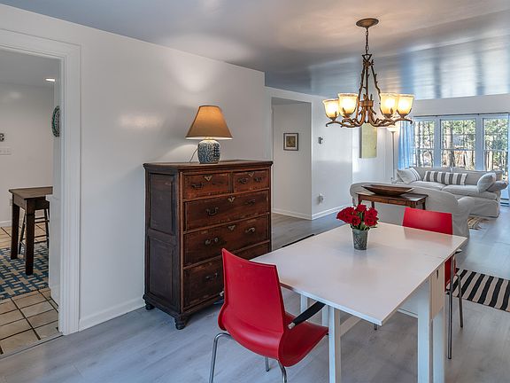 3rd image of 36 Concord Place #36