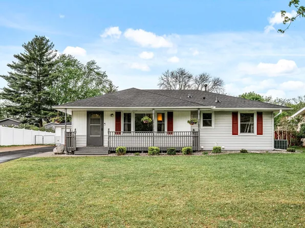 11434 Verdin St NW, Coon Rapids, MN 55433